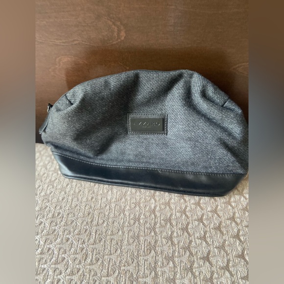 Azzaro Men's Toiletry, Azzaro perfume - Picture 1 of 5